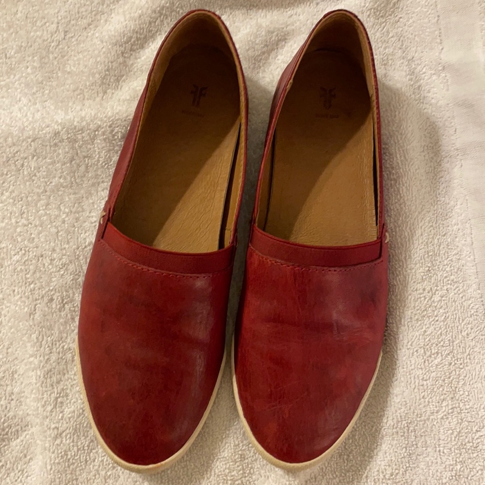 Frye Melanie Slip Ons. Like New!